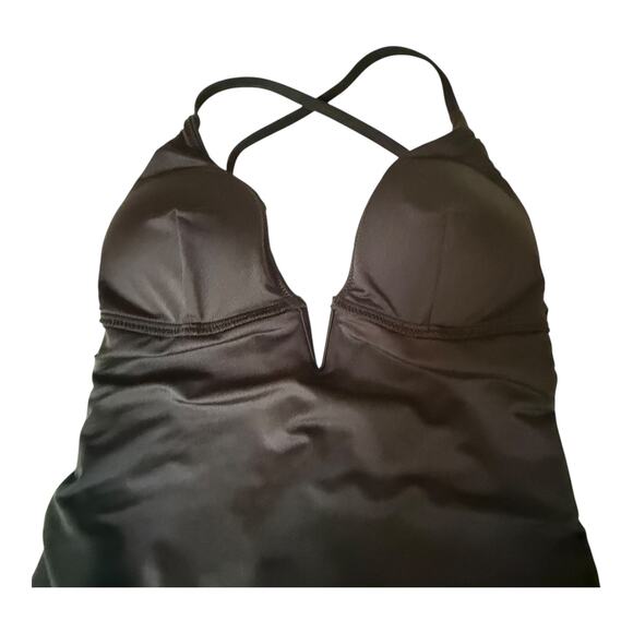 NEW Cupshe SWIMSUIT Women's LG Deep V-Wire Cross Back Cheeky One Piece Swimsuit - Picture 7 of 13